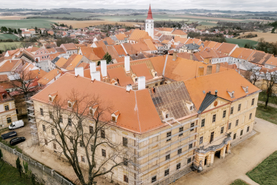 Střechy historických budov